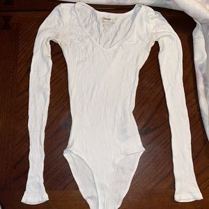 GOLDEN BY TNA | BEKETOV WHITE BODYSUIT SIZE XXS | ARITZIA